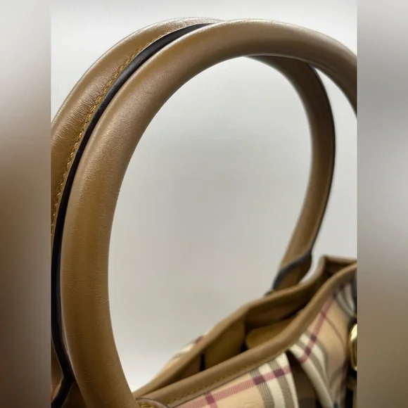 Burberry Beige and Black Check Shoulder Bag - Picture 13 of 15